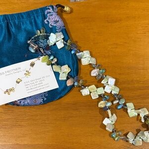 Bess Heitner mother of pearl Necklace